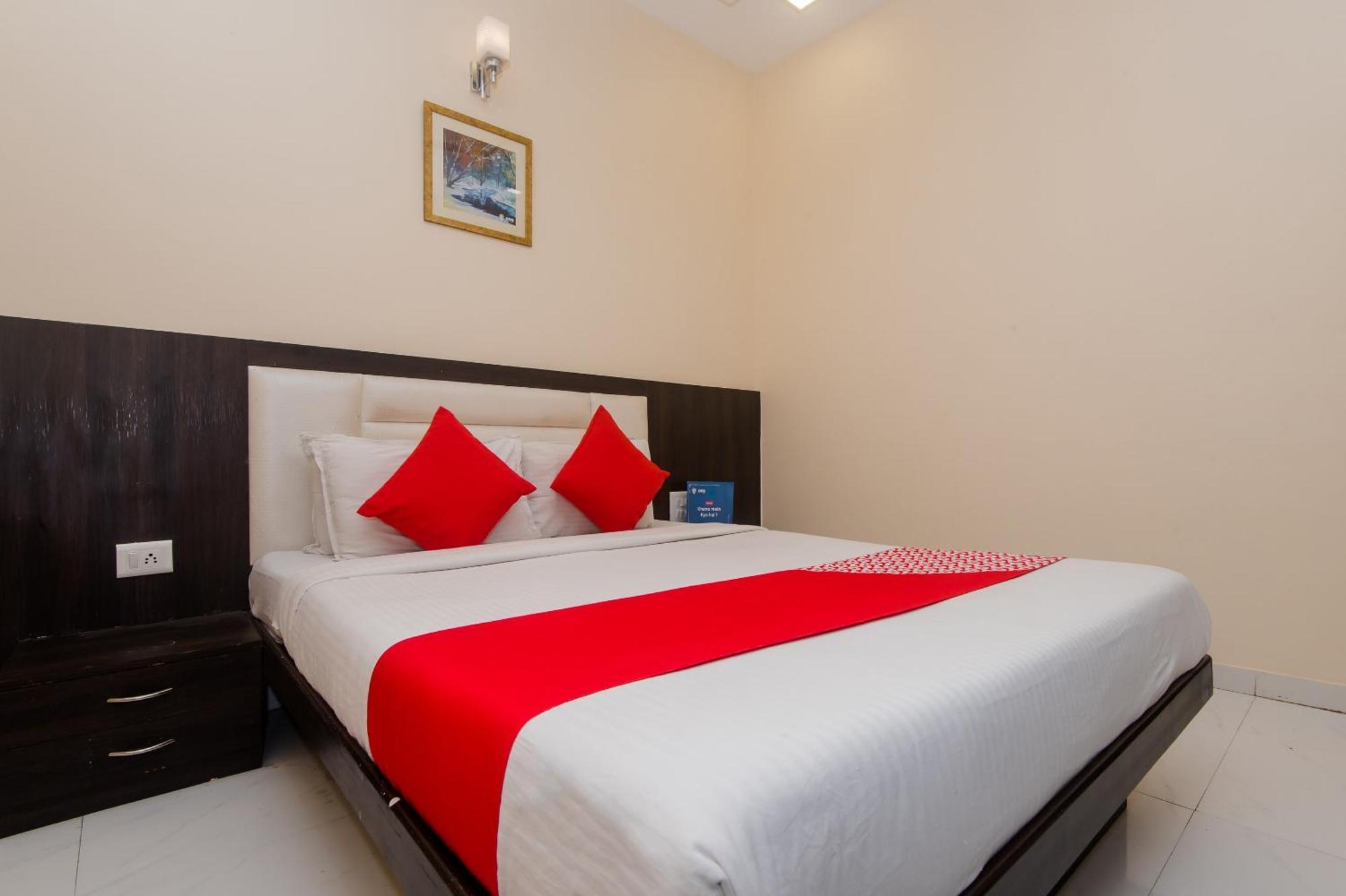 Hotel O Alfa Grand Near Chhatrapati Shivaji International Airport Мумбаи Экстерьер фото